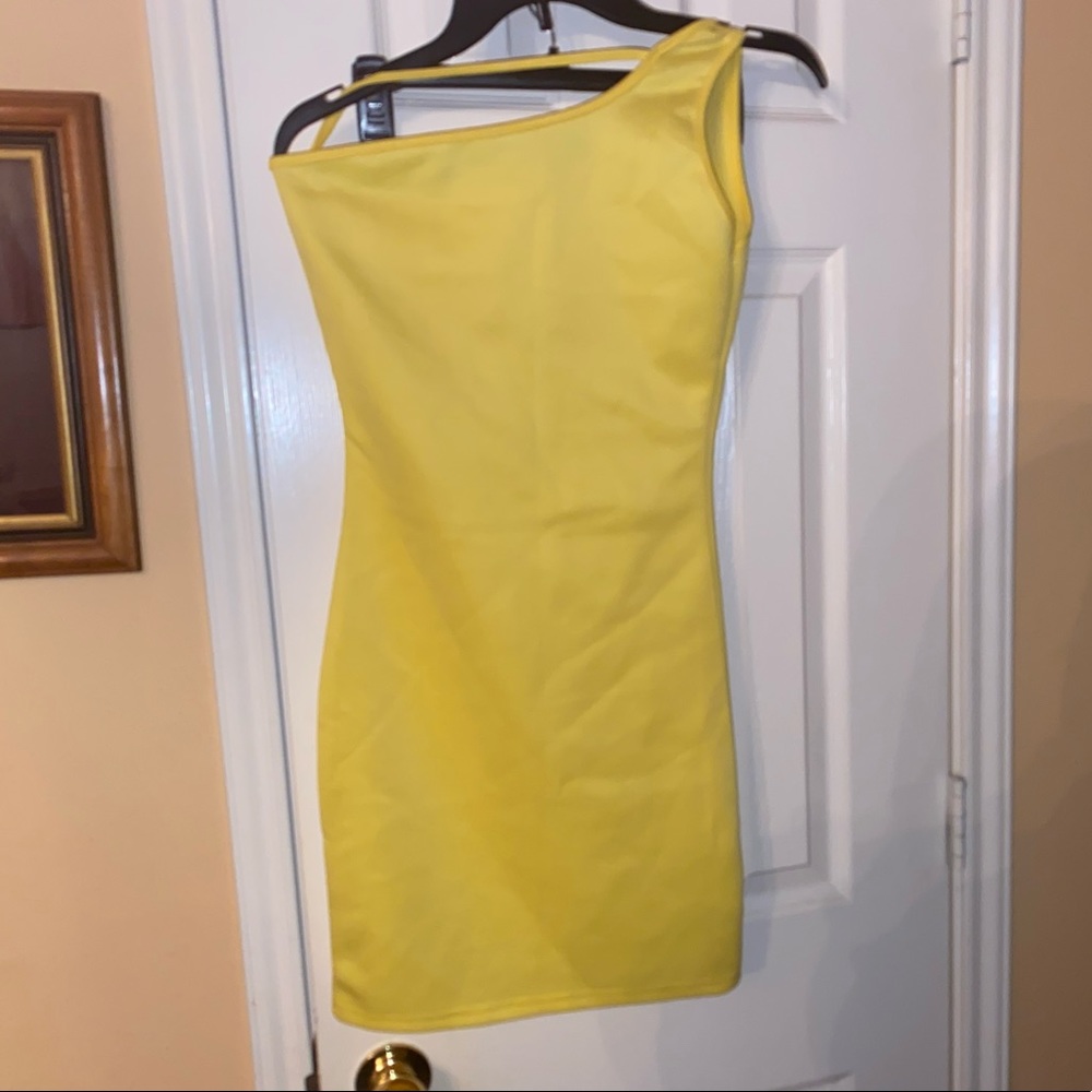 Pretty Little Thing one shoulder bodycon dress
